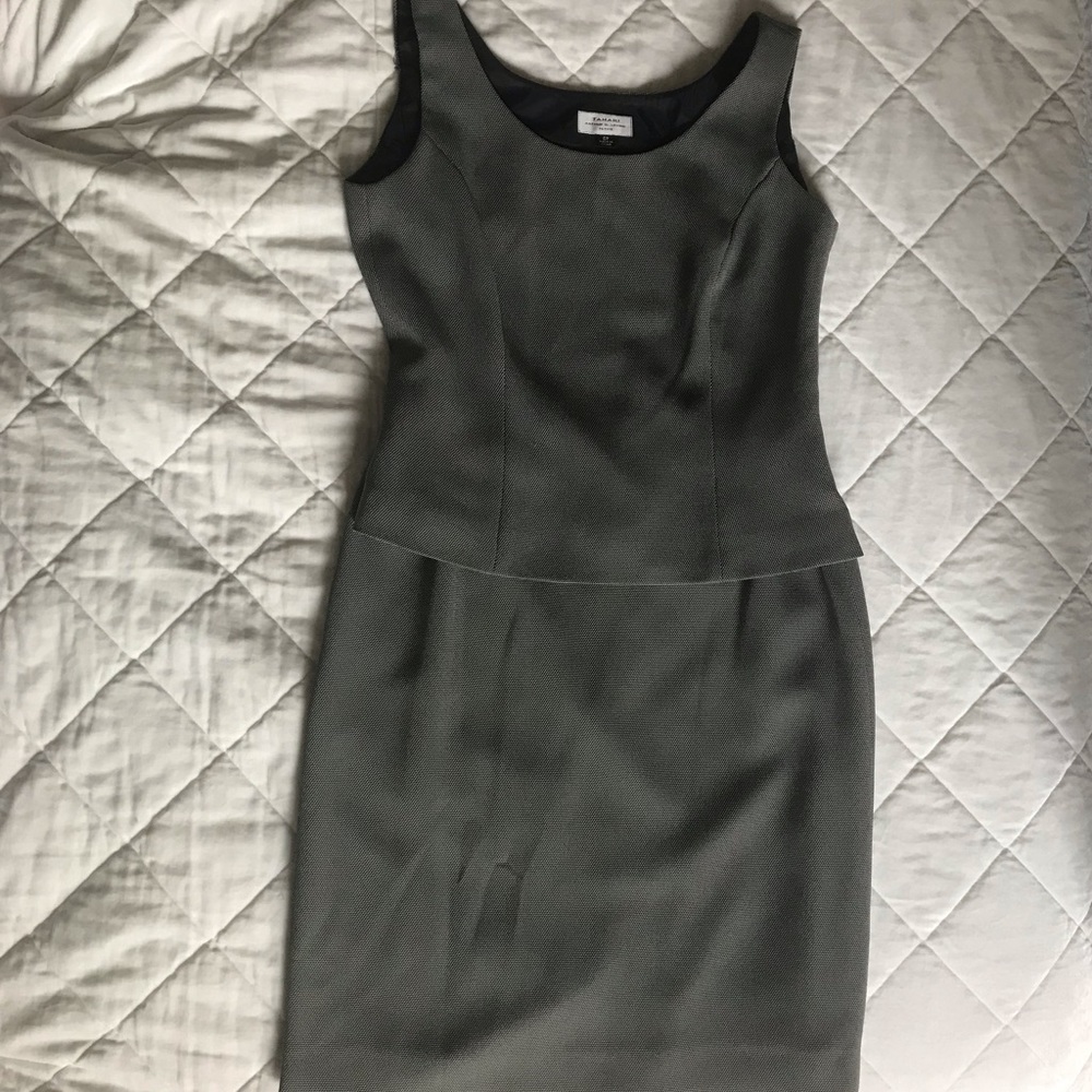 Beautiful Tahari Matching Top and Skirt